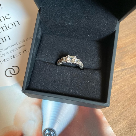 🎀 SOLD 🎀 - Picture 9 of 12